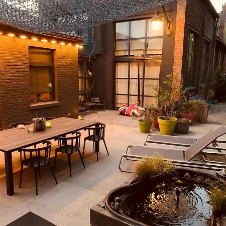 Maisonnette Jacuzzi Exterieur Chauffe 5mn Lille *